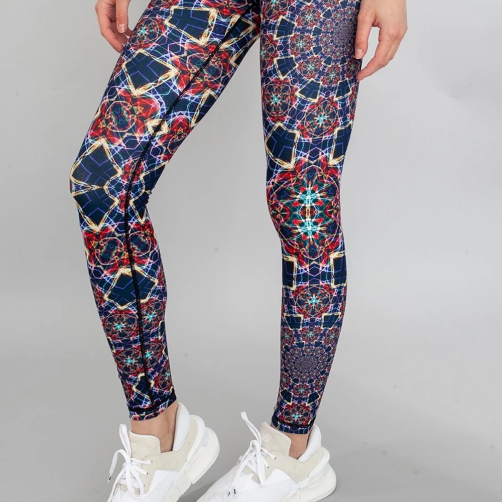 Wolven Threads Legging Size Small - Picture 3 of 9